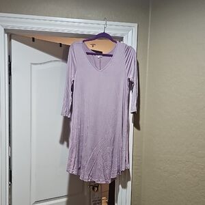 Main Strip Lilac V-Neck Top